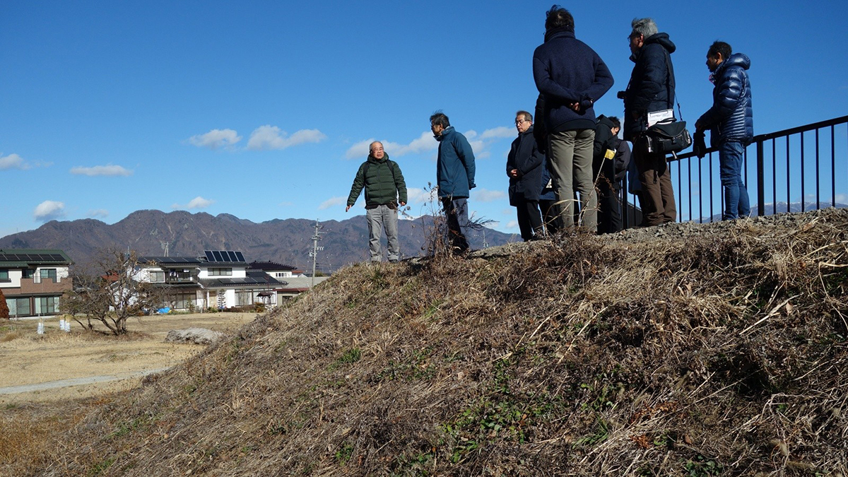 枡池の視察の様子